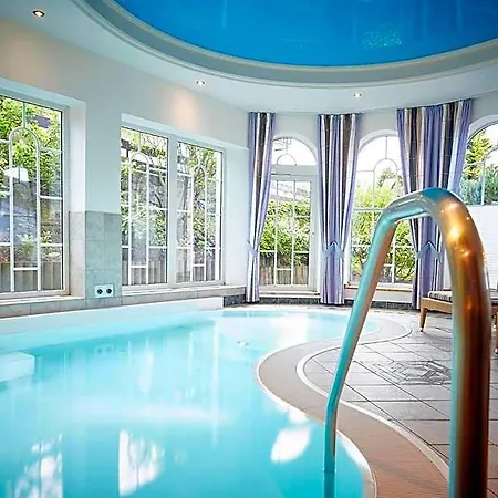 Otel Goebel's Gaestehaus Am Park Willingen (Upland)